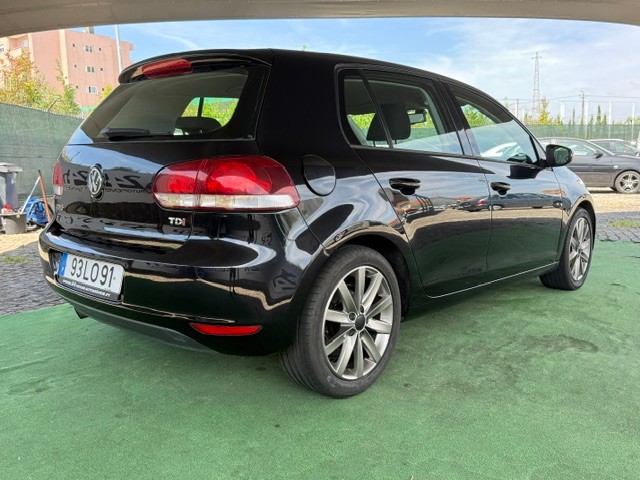 volkswagen-golf-2011-diesel-1598cc
