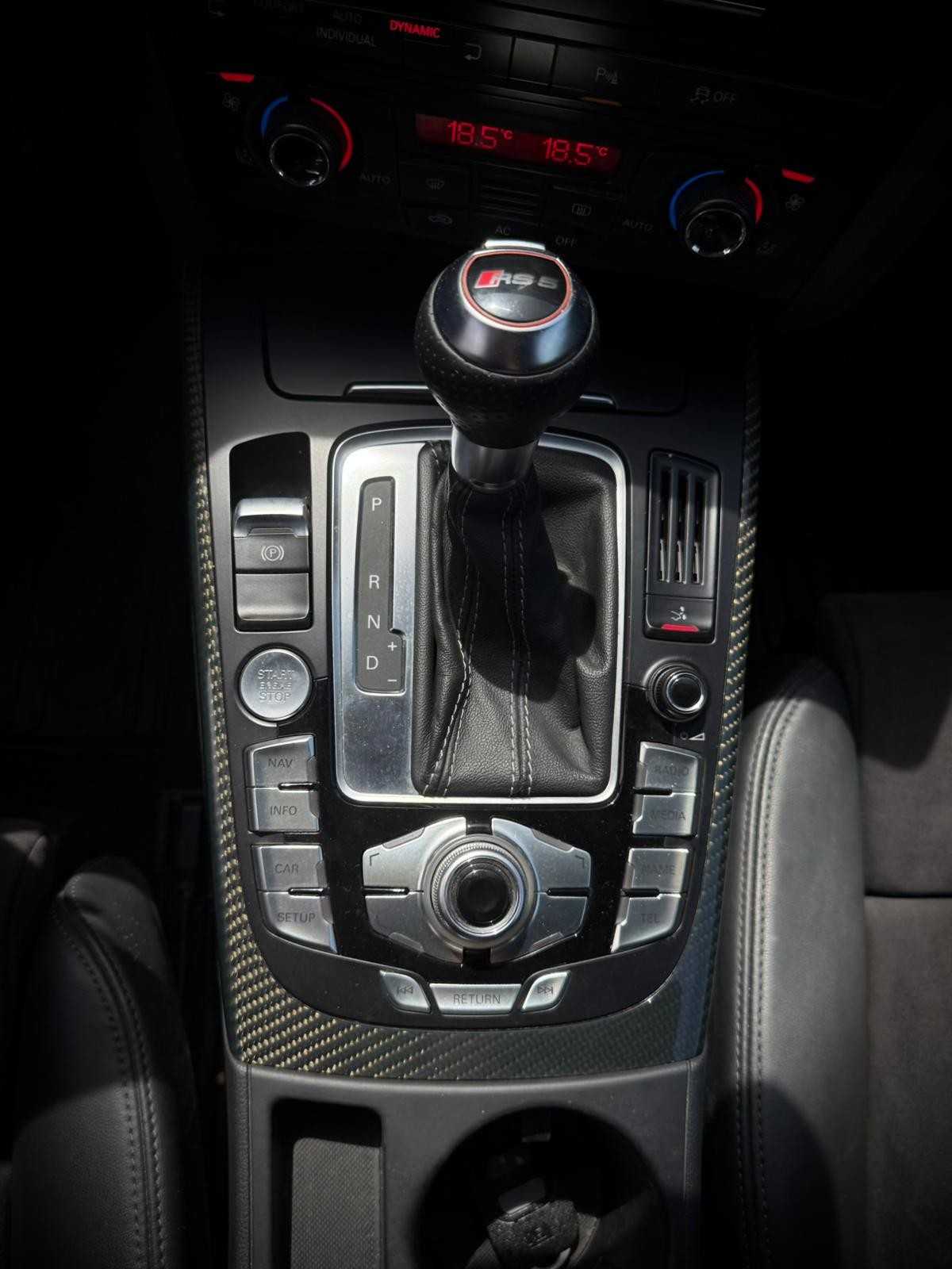 audi-rs5-2011-gasolina-4163cc
