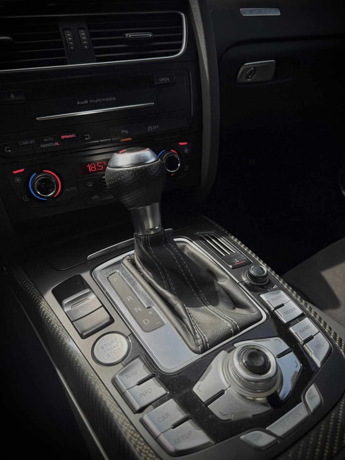 audi-rs5-2011-gasolina-4163cc