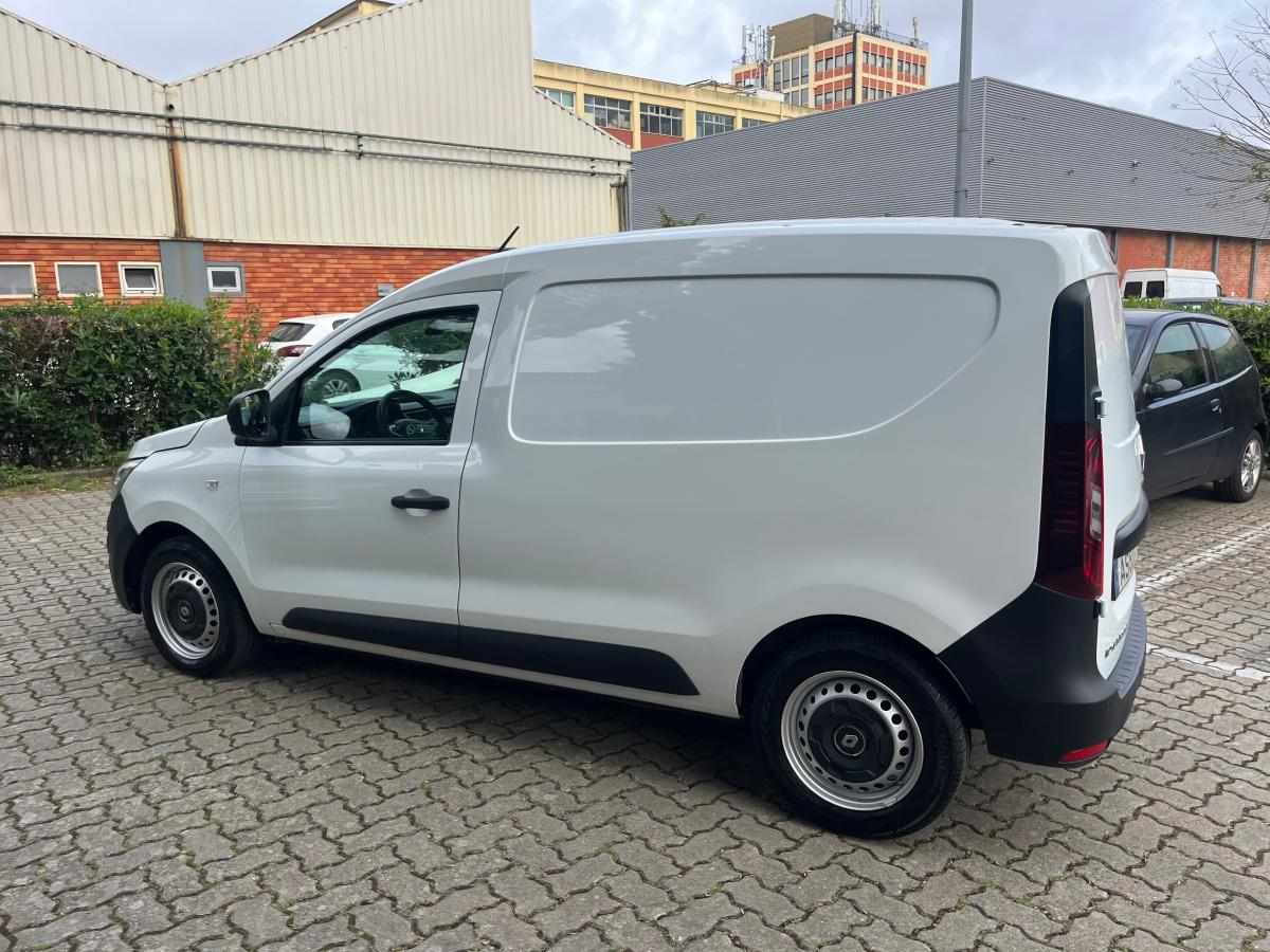 renault-express-1-5-95cv-2022-diesel-1461cc