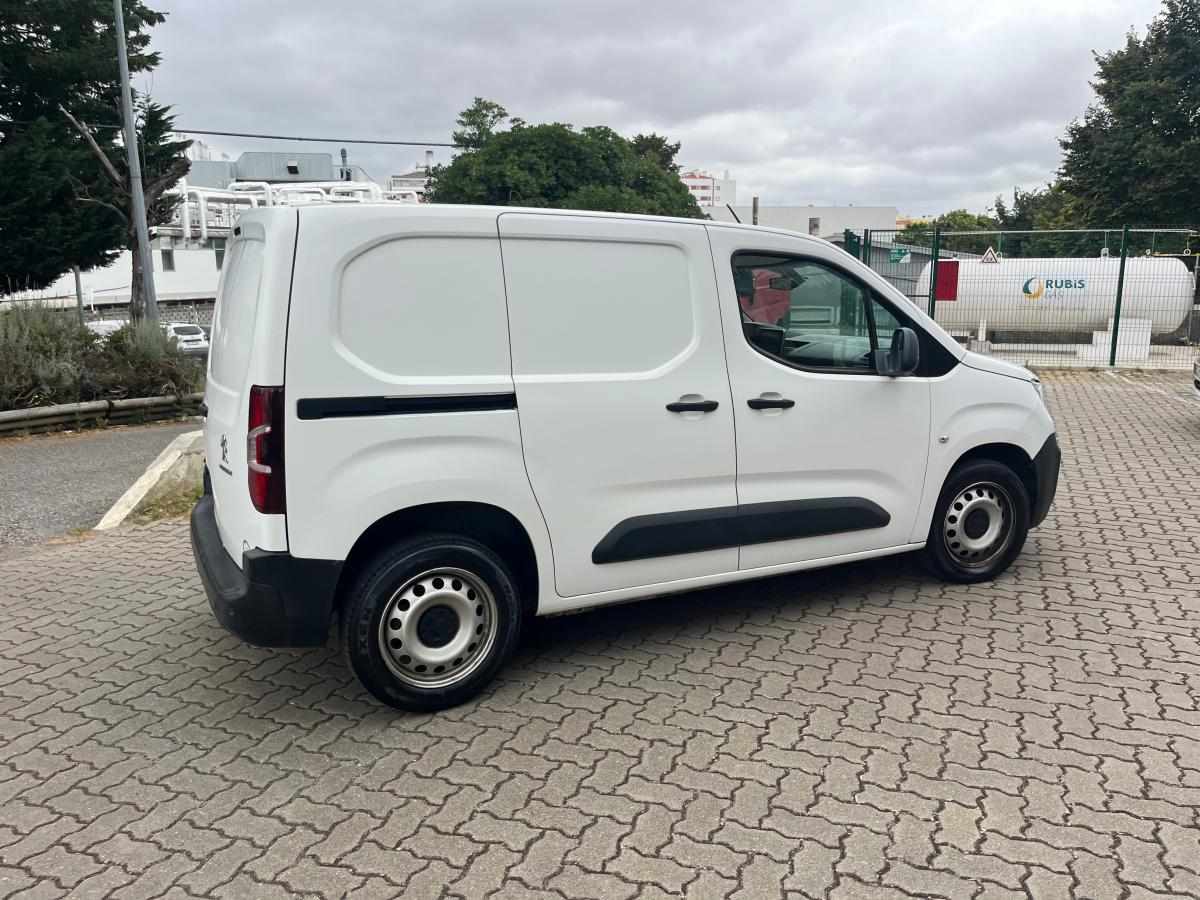 peugeot-partner-1-6-bluehdi-2019-diesel-1560cc