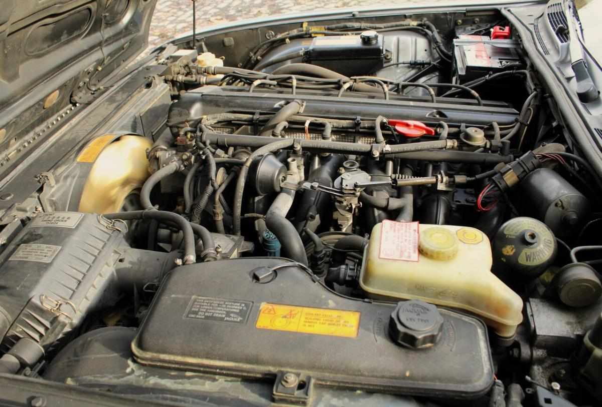 jaguar-xj-3-2-1992-gasolina-3239cc
