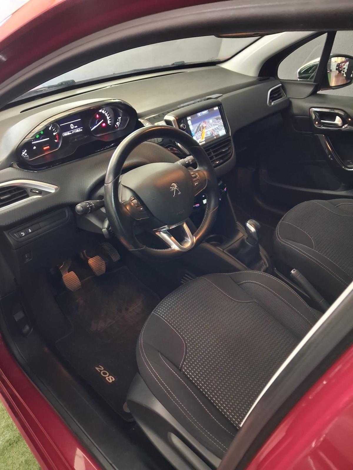 peugeot-208-2016-gasolina-1199cc