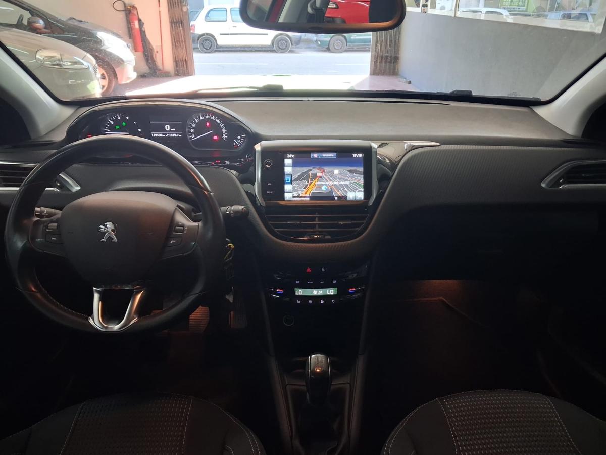 peugeot-208-2016-gasolina-1199cc