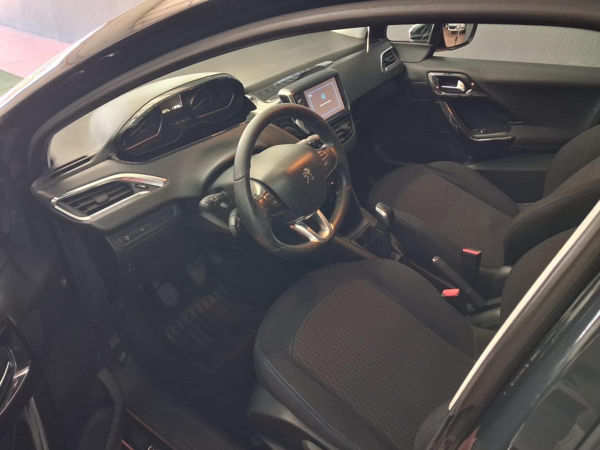 peugeot-208-2019-gasolina-1199cc