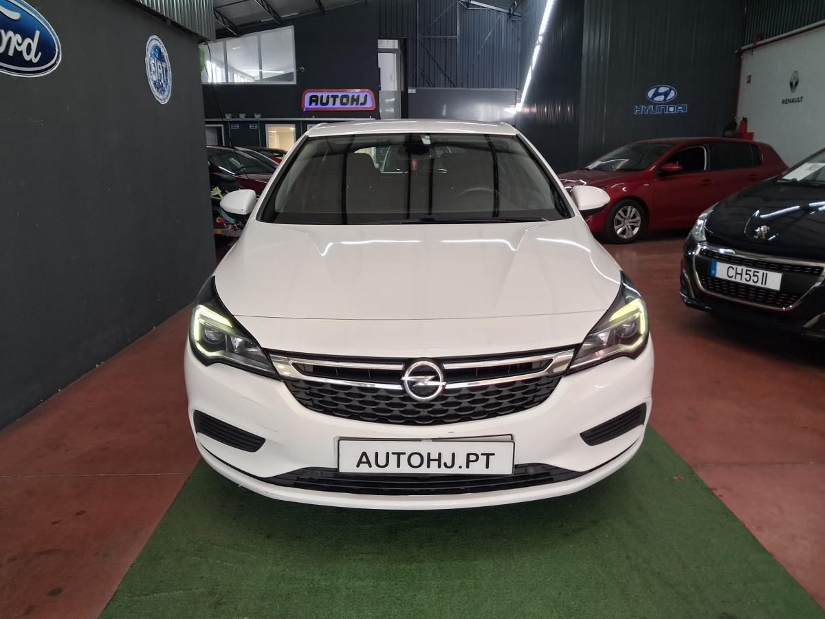 opel-astra-2019-diesel-1598cc