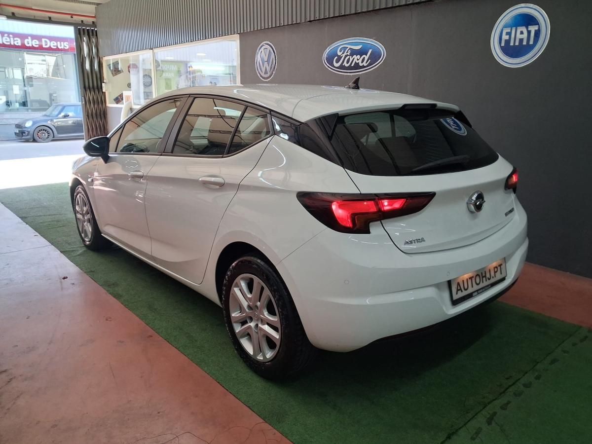 opel-astra-2019-diesel-1598cc