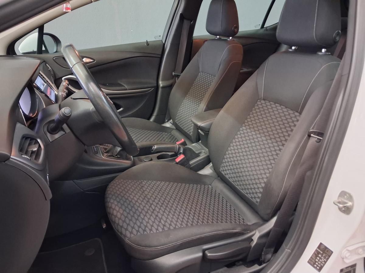 opel-astra-2019-diesel-1598cc
