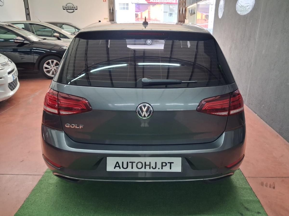 volkswagen-golf-2019-diesel-1598cc
