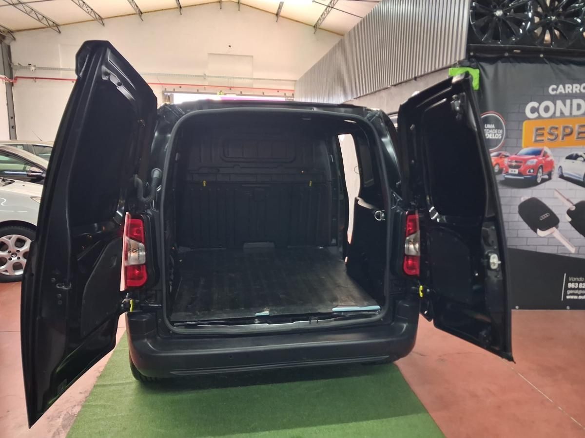citroen-berlingo-2025-diesel-1499cc
