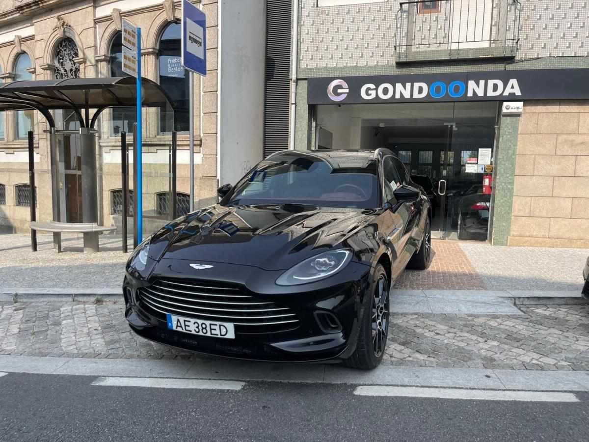 aston-martin-dbx-2020-gasolina-3982cc