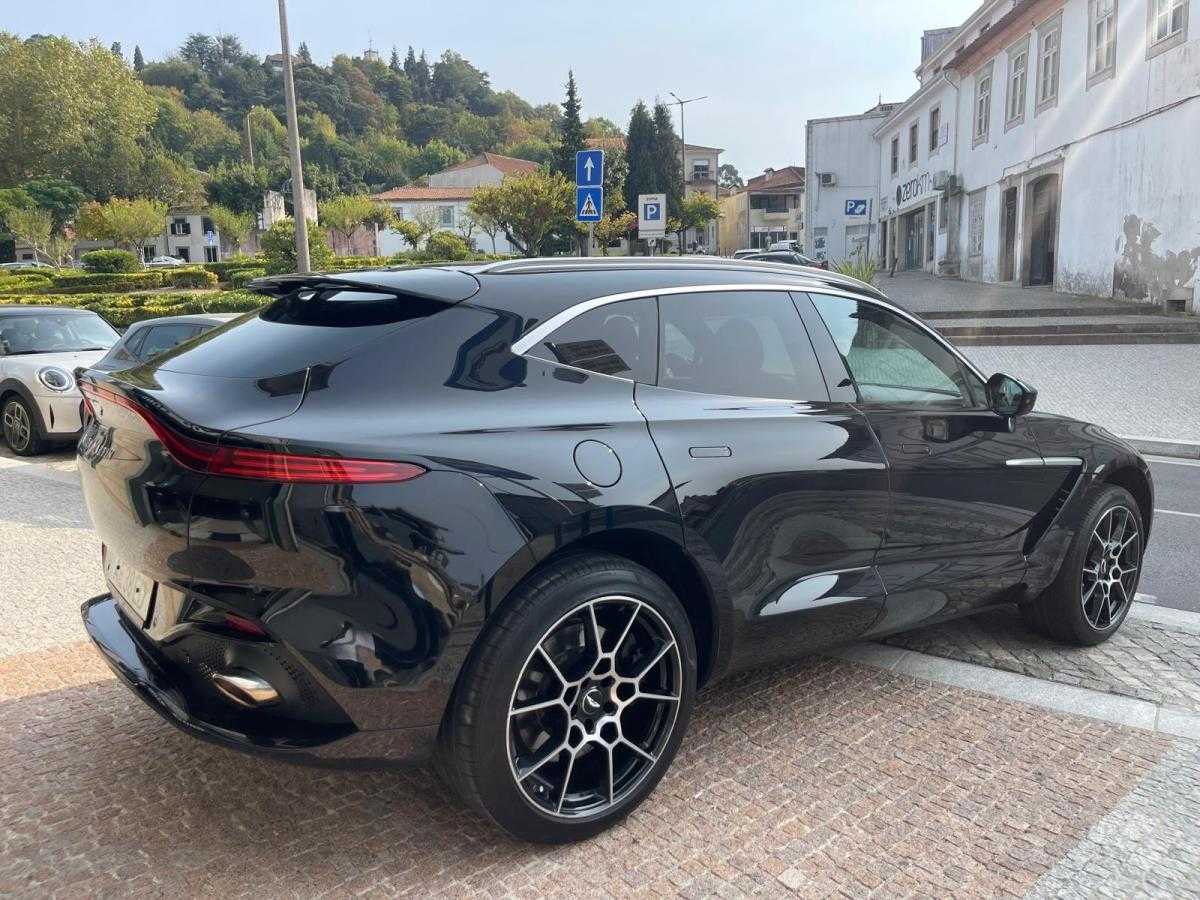 aston-martin-dbx-2020-gasolina-3982cc