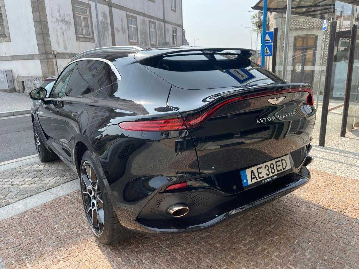 aston-martin-dbx-2020-gasolina-3982cc