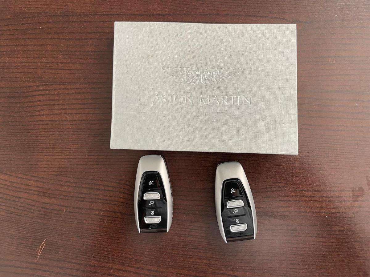 aston-martin-dbx-2020-gasolina-3982cc