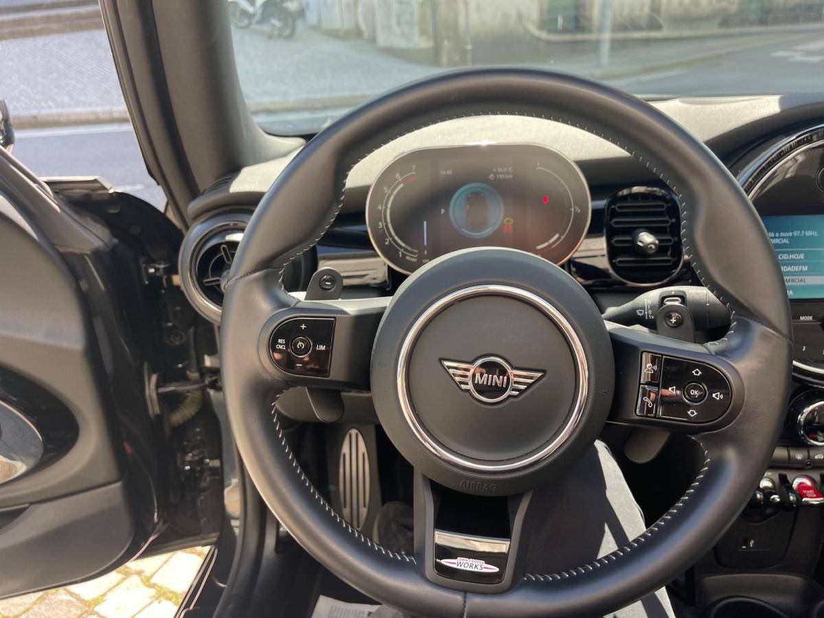 mini-cabrio-2023-gasolina-1998cc