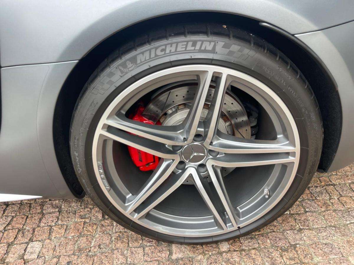 mercedes-benz-amg-gt-2019-gasolina-3982cc