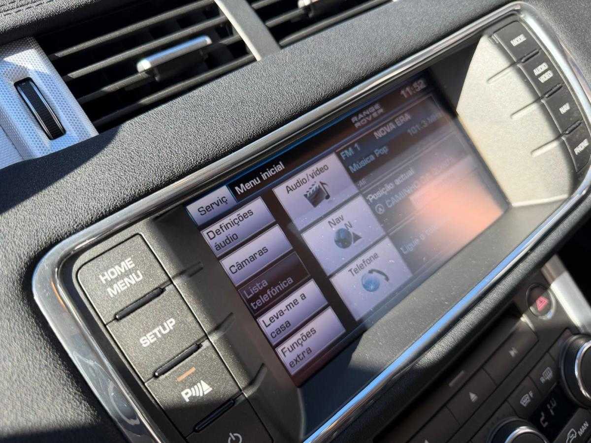 land-rover-range-rover-evoque-2012-diesel-2179cc
