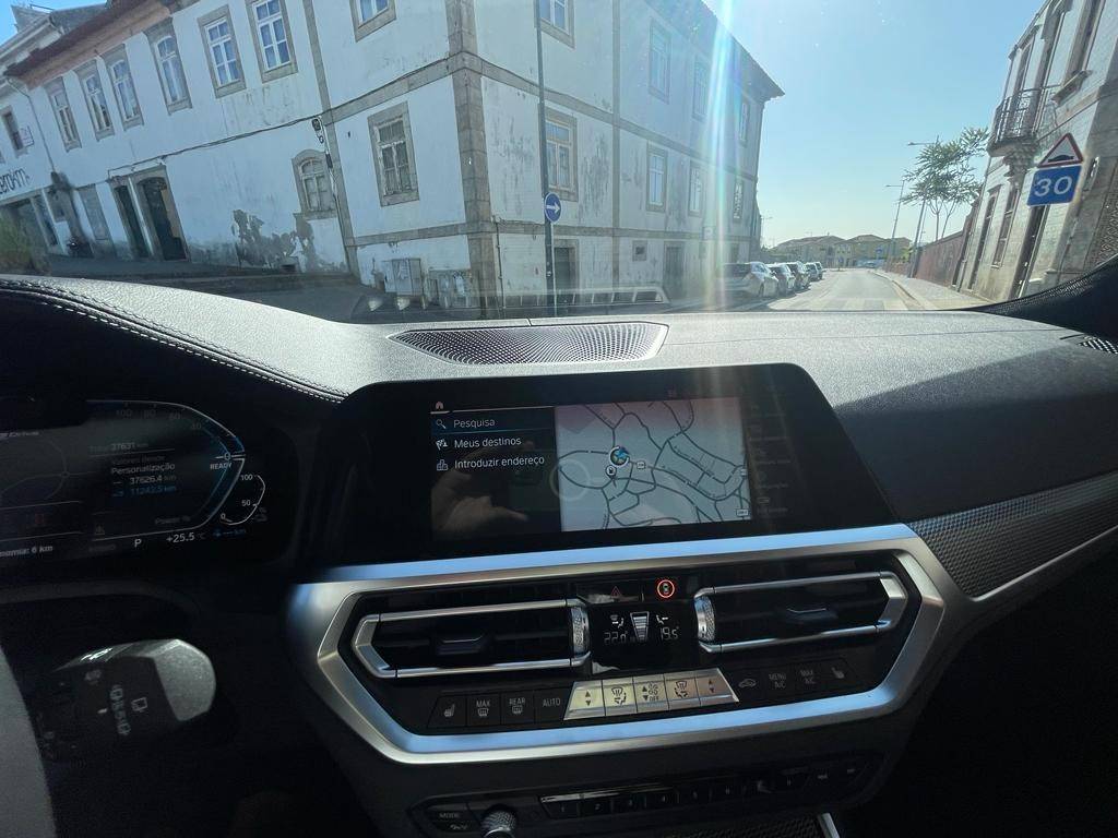 bmw-serie-3-2021-hibrido-a-gasolina-1998cc