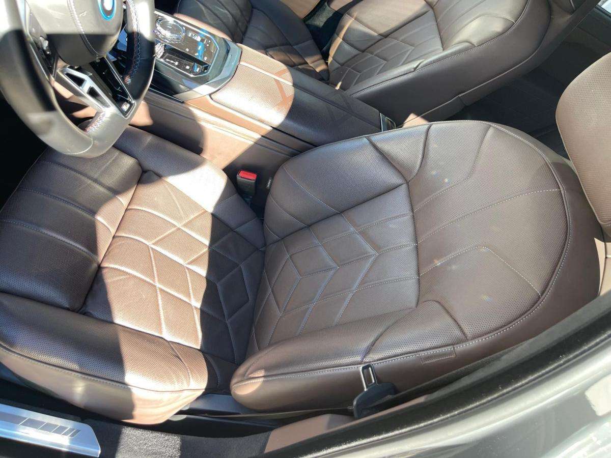 bmw-serie-7-2023-hibrido-a-gasolina-2998cc