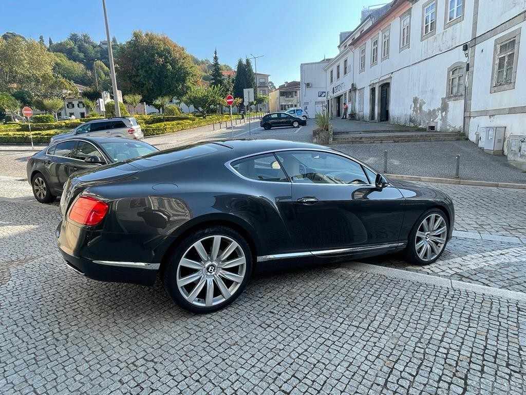 bentley-continental-2011-gasolina-5998cc
