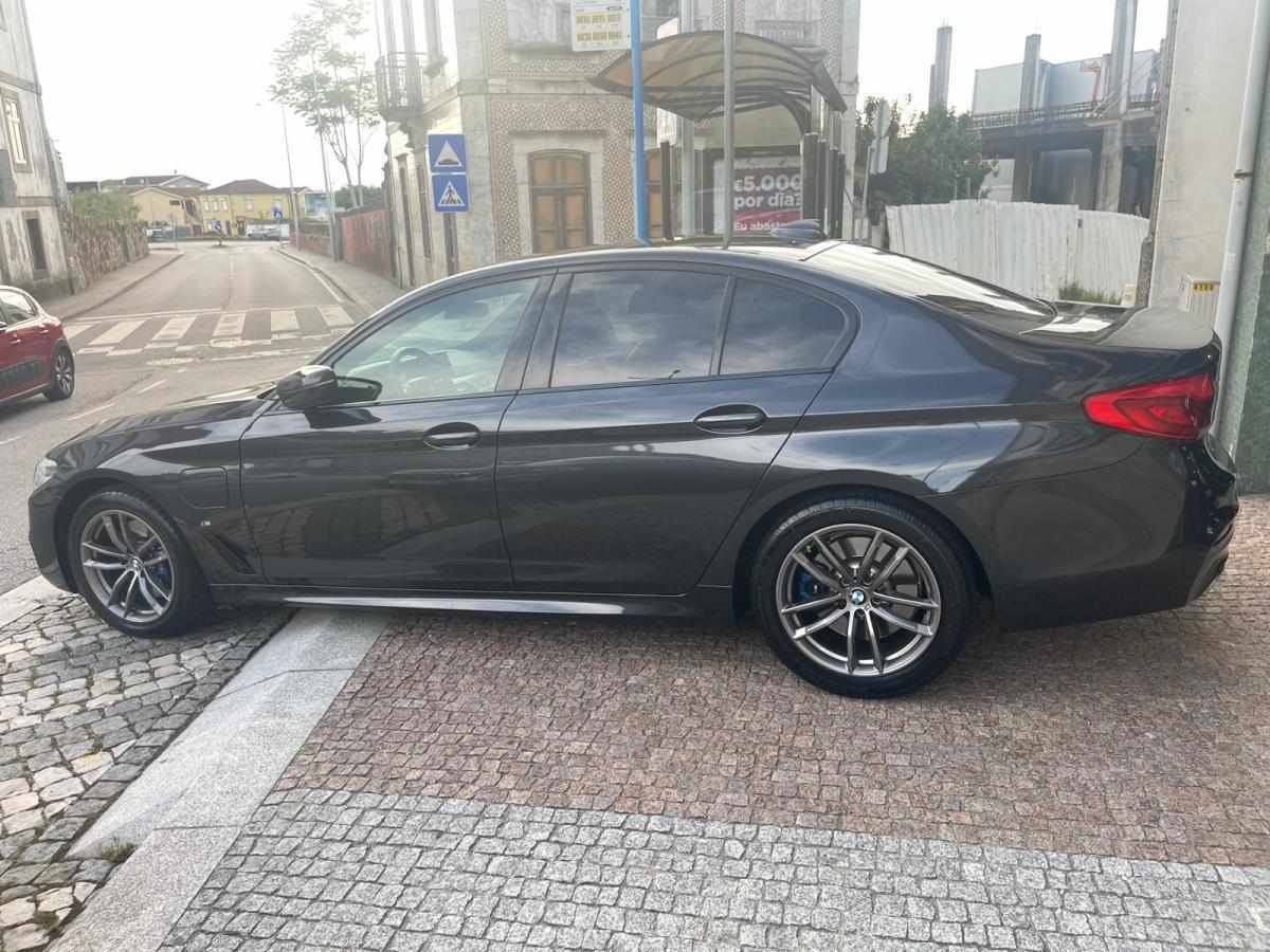 bmw-serie-5-2021-hibrido-a-gasolina-1998cc