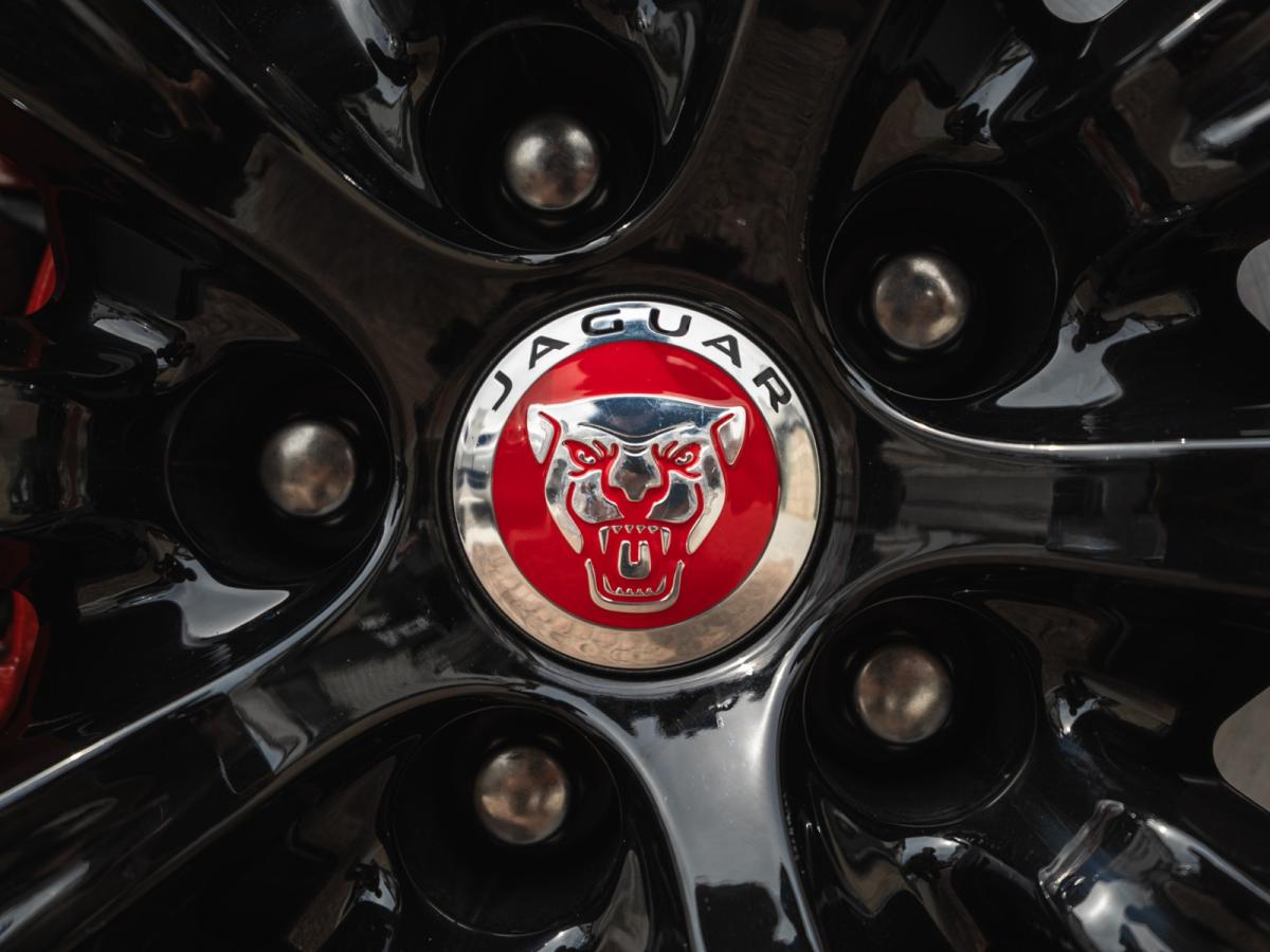 jaguar-f-type-2015-gasolina-2995cc