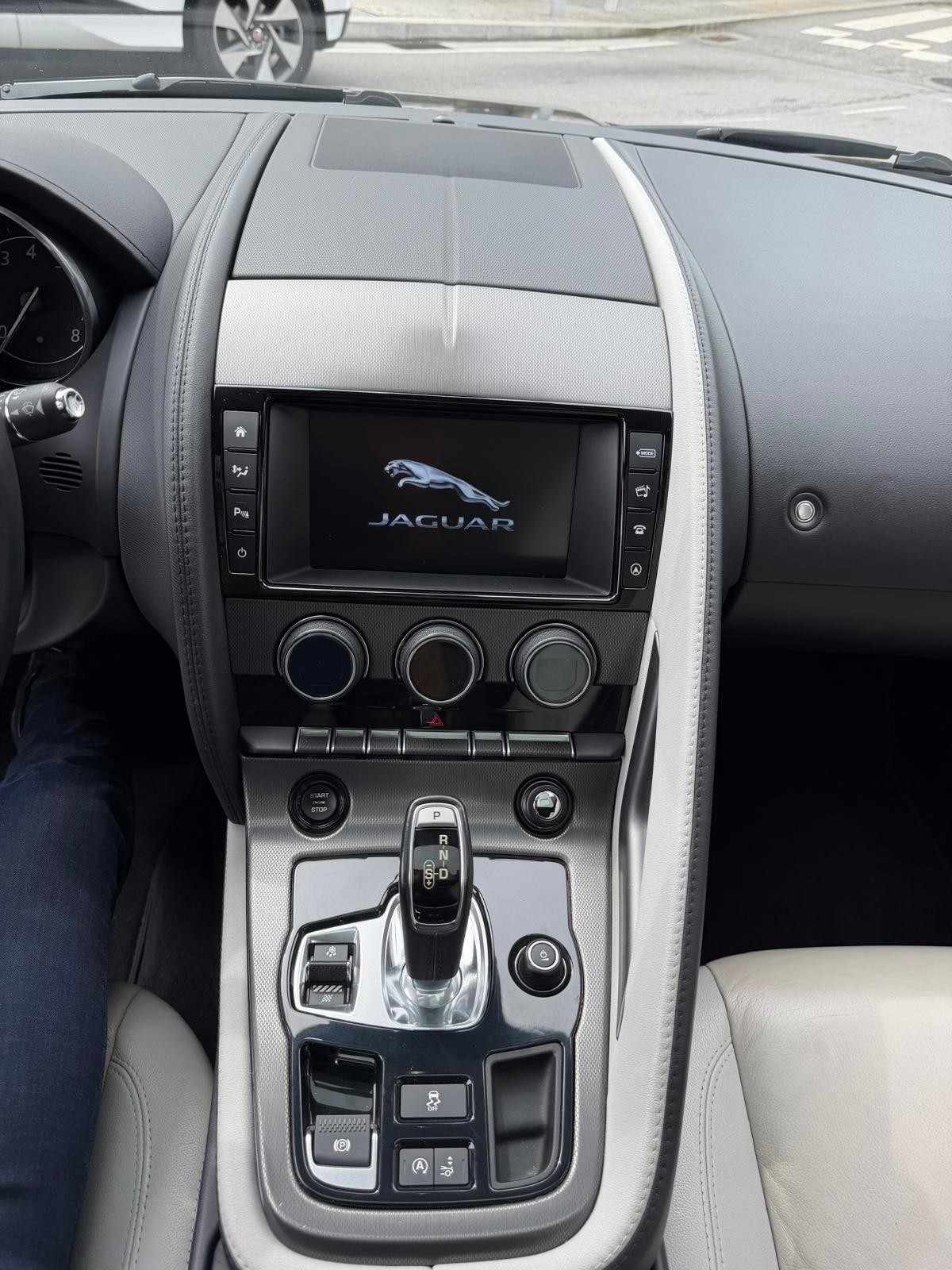 jaguar-f-type-2015-gasolina-2995cc