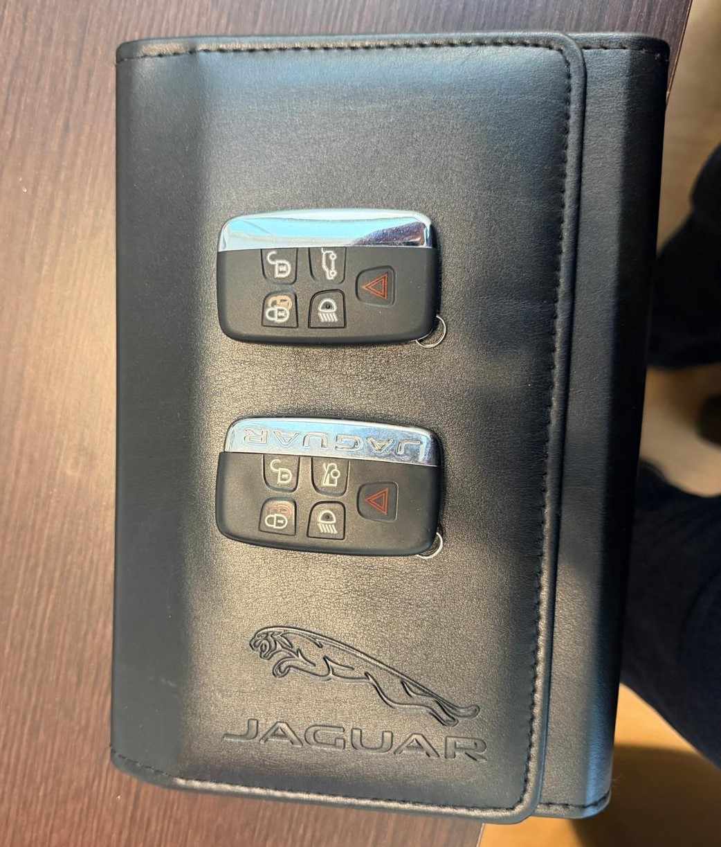 jaguar-f-type-2015-gasolina-2995cc