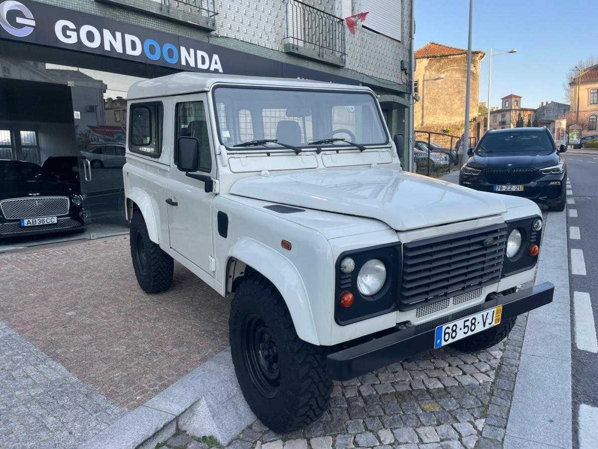 land-rover-defender-2003-diesel-2495cc