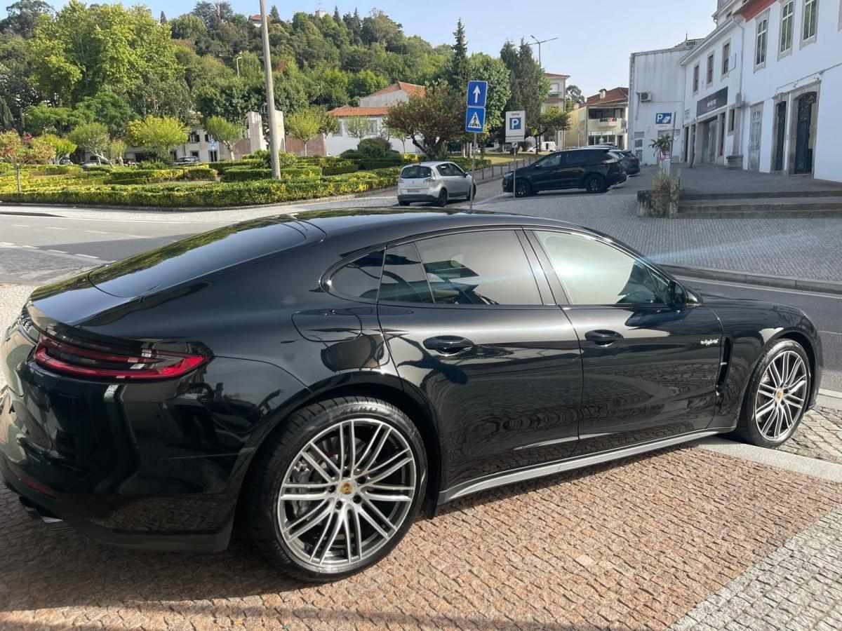 porsche-panamera-2018-hibrido-a-gasolina-2894cc