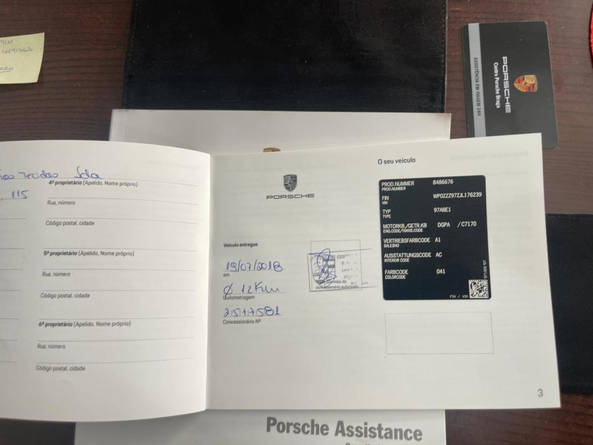 porsche-panamera-2018-hibrido-a-gasolina-2894cc