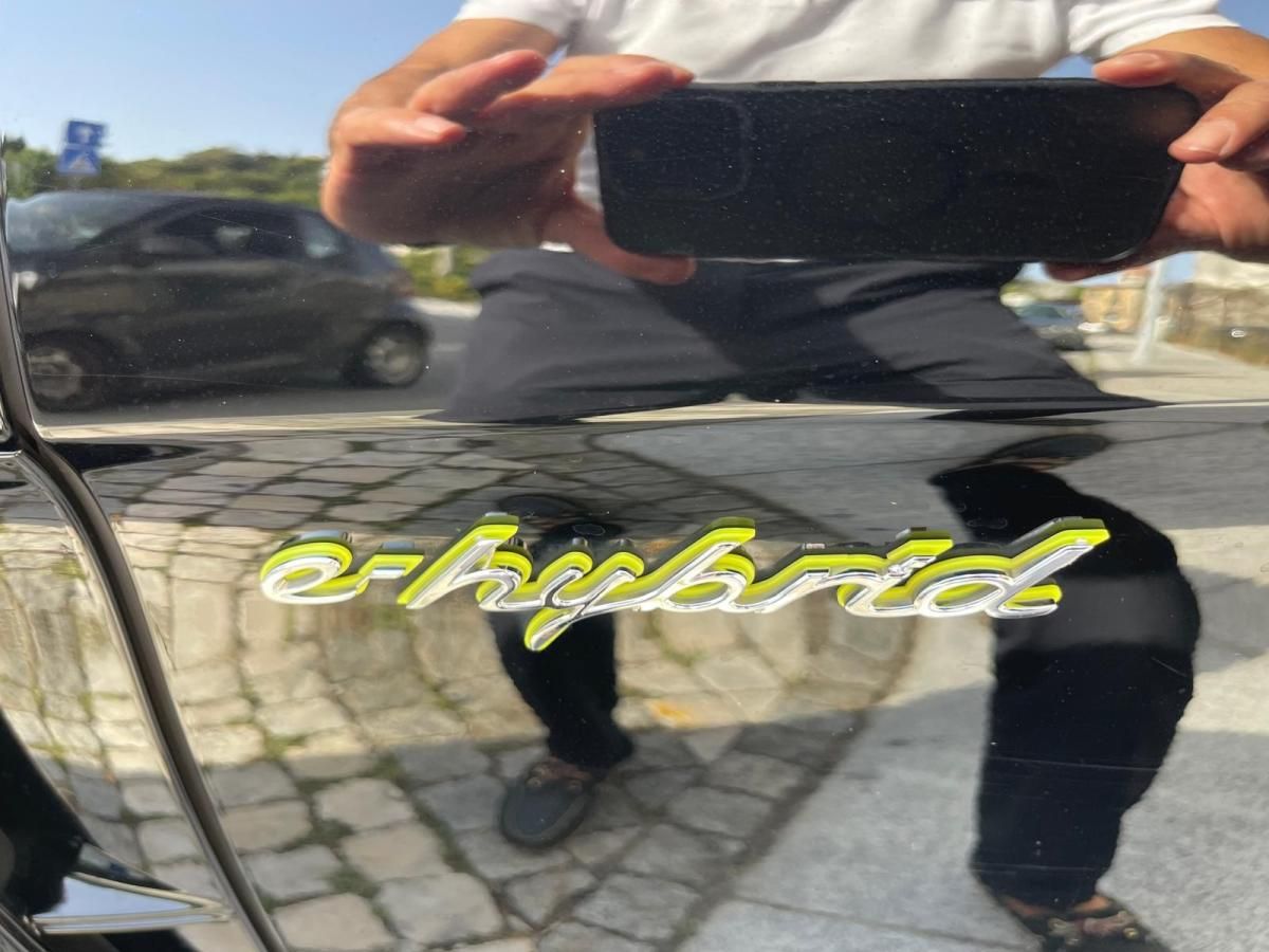 porsche-panamera-2018-hibrido-a-gasolina-2894cc