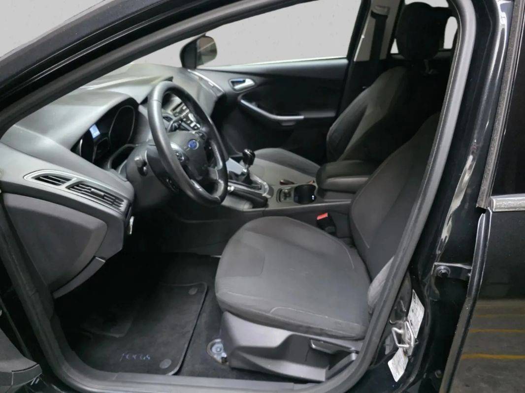 ford-focus-sw-2012-diesel-1560cc
