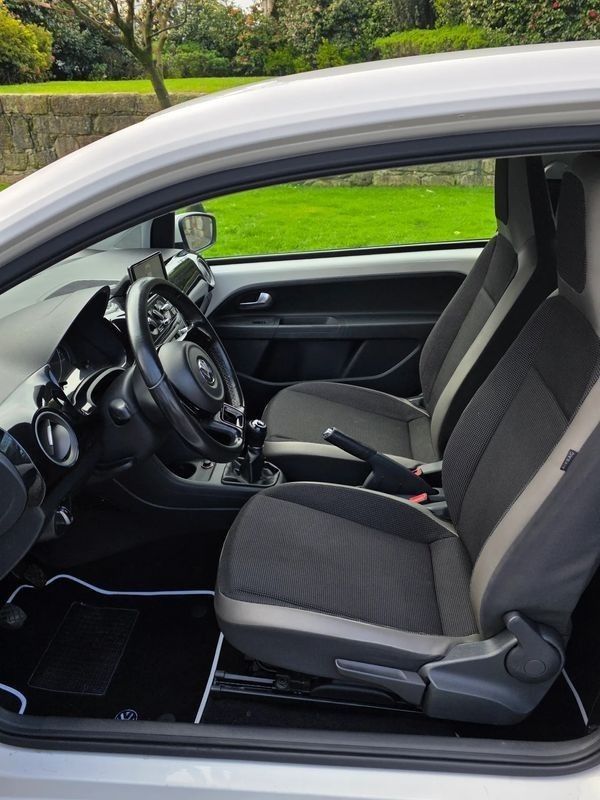 volkswagen-up-2012-gasolina-999cc