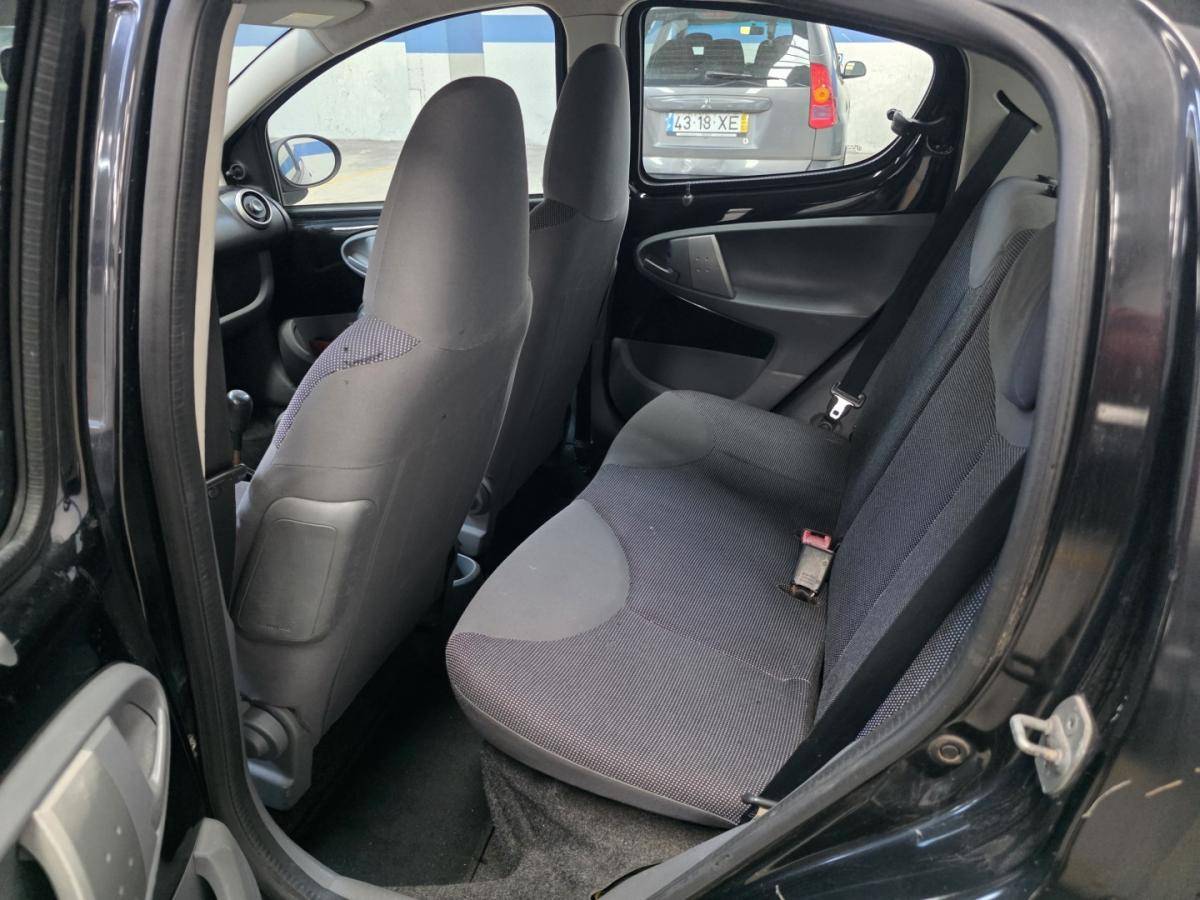 peugeot-107-2007-gasolina-998cc