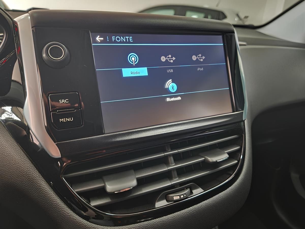 peugeot-208-2019-diesel-1499cc