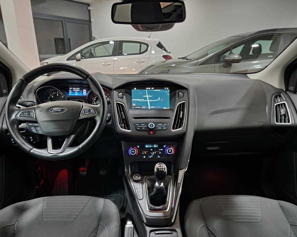 ford-focus-sw-2017-diesel-1499cc