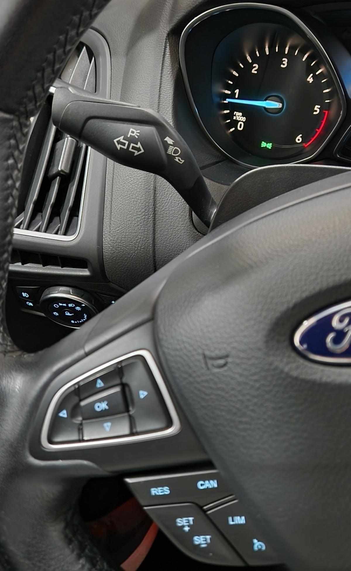 ford-focus-sw-2017-diesel-1499cc