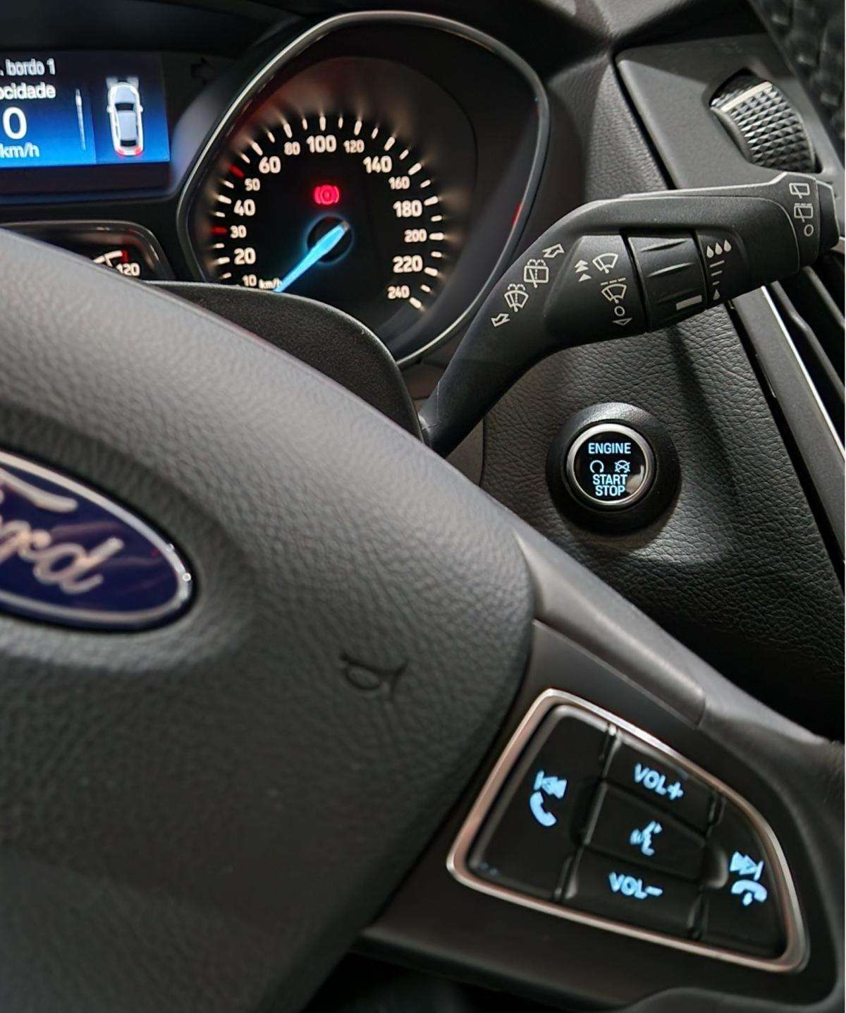 ford-focus-sw-2017-diesel-1499cc