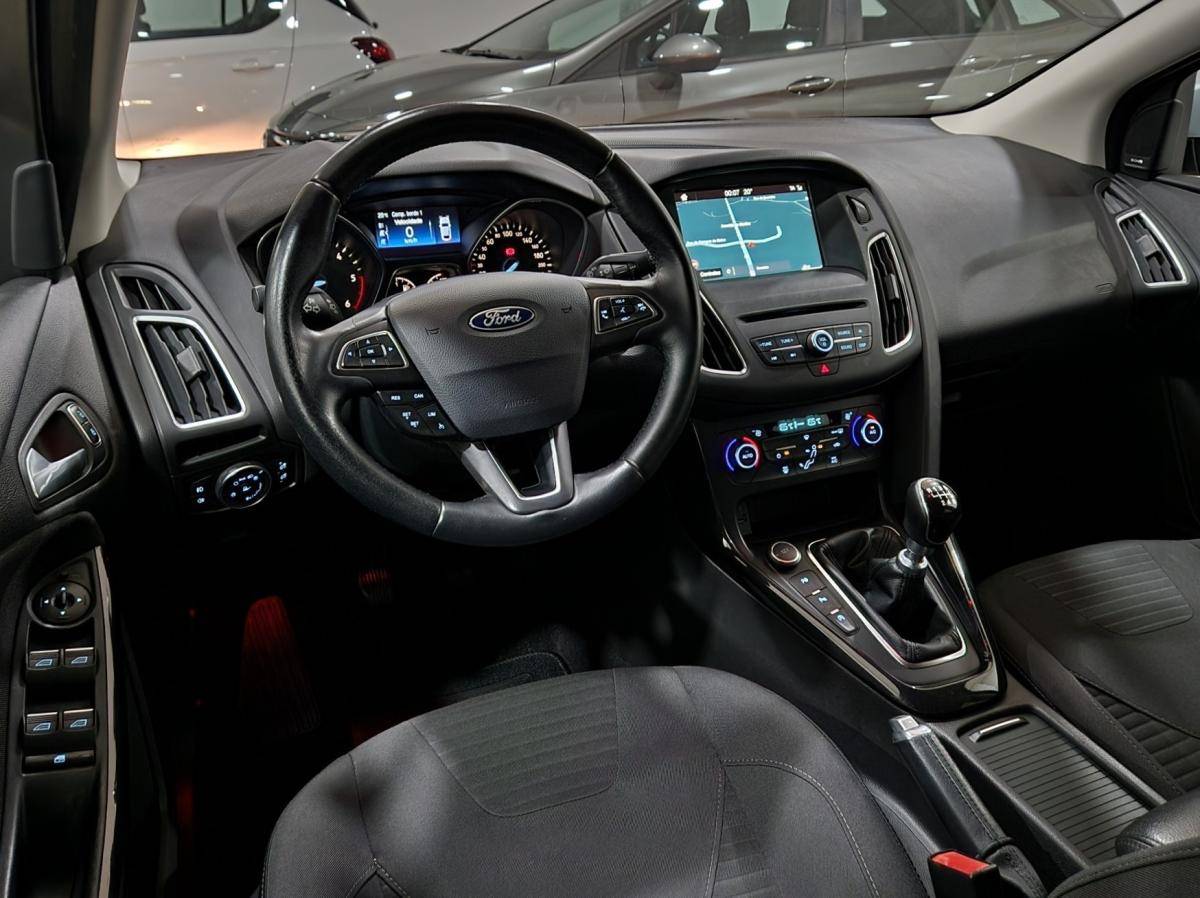 ford-focus-sw-2017-diesel-1499cc