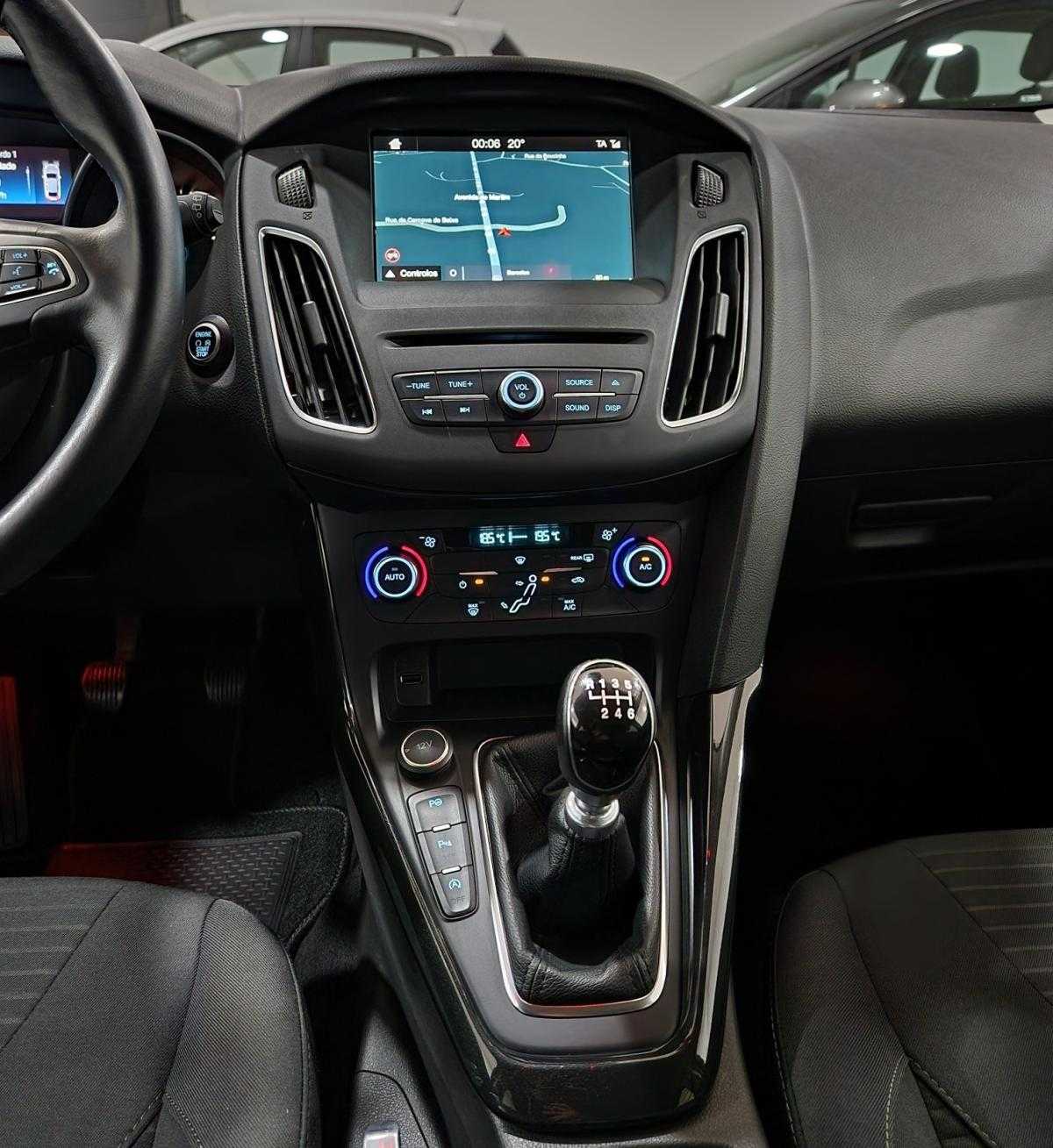 ford-focus-sw-2017-diesel-1499cc
