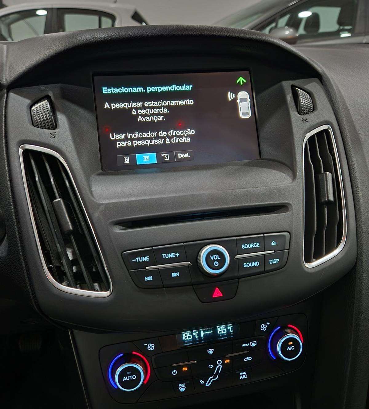 ford-focus-sw-2017-diesel-1499cc