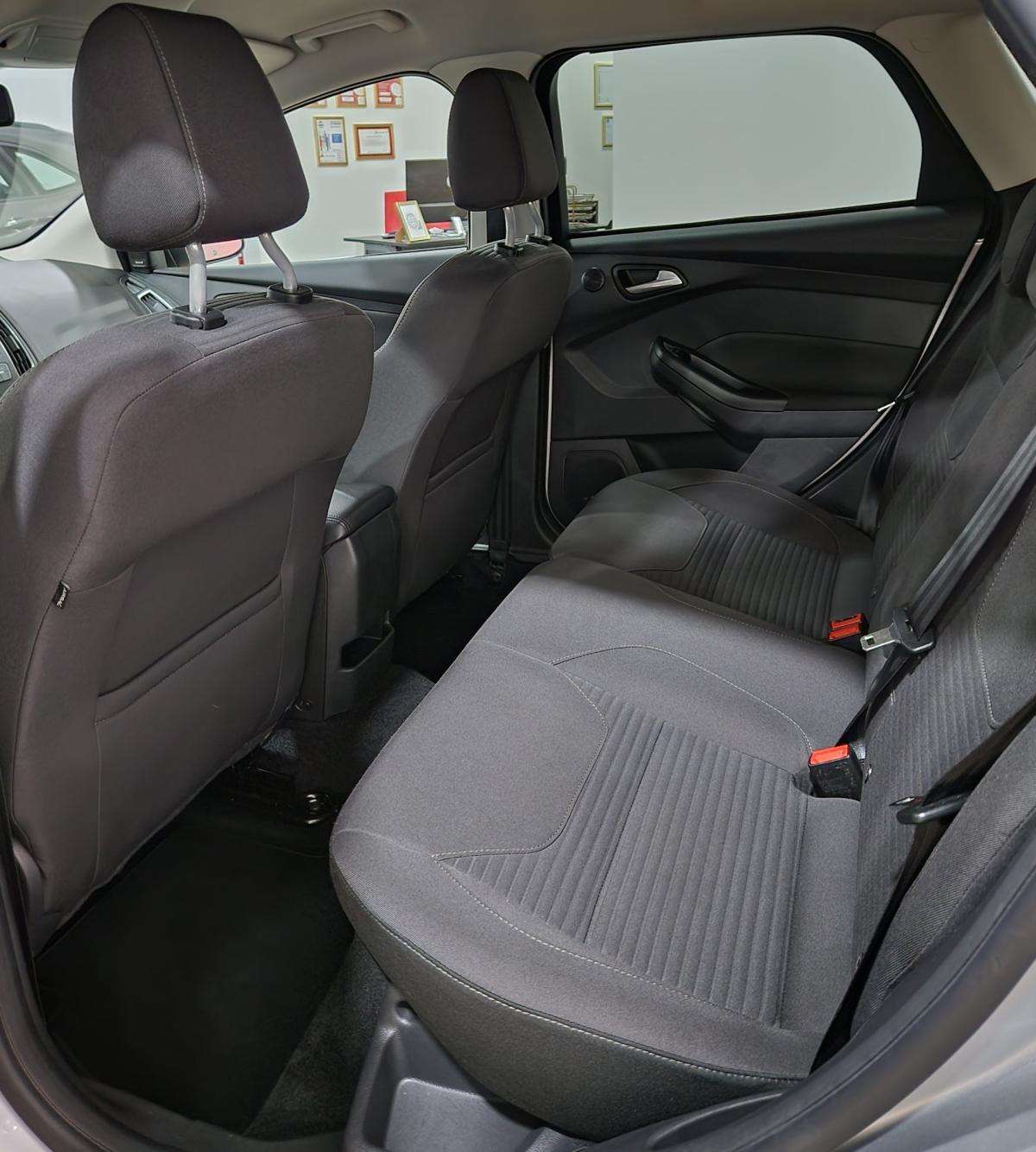 ford-focus-sw-2017-diesel-1499cc