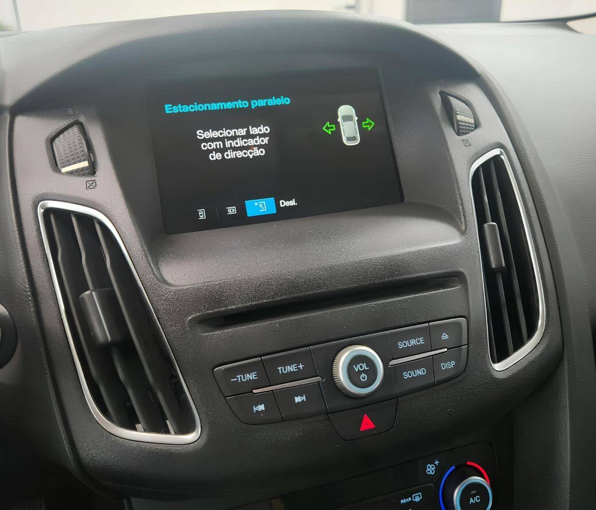 ford-focus-sw-2018-diesel-1499cc