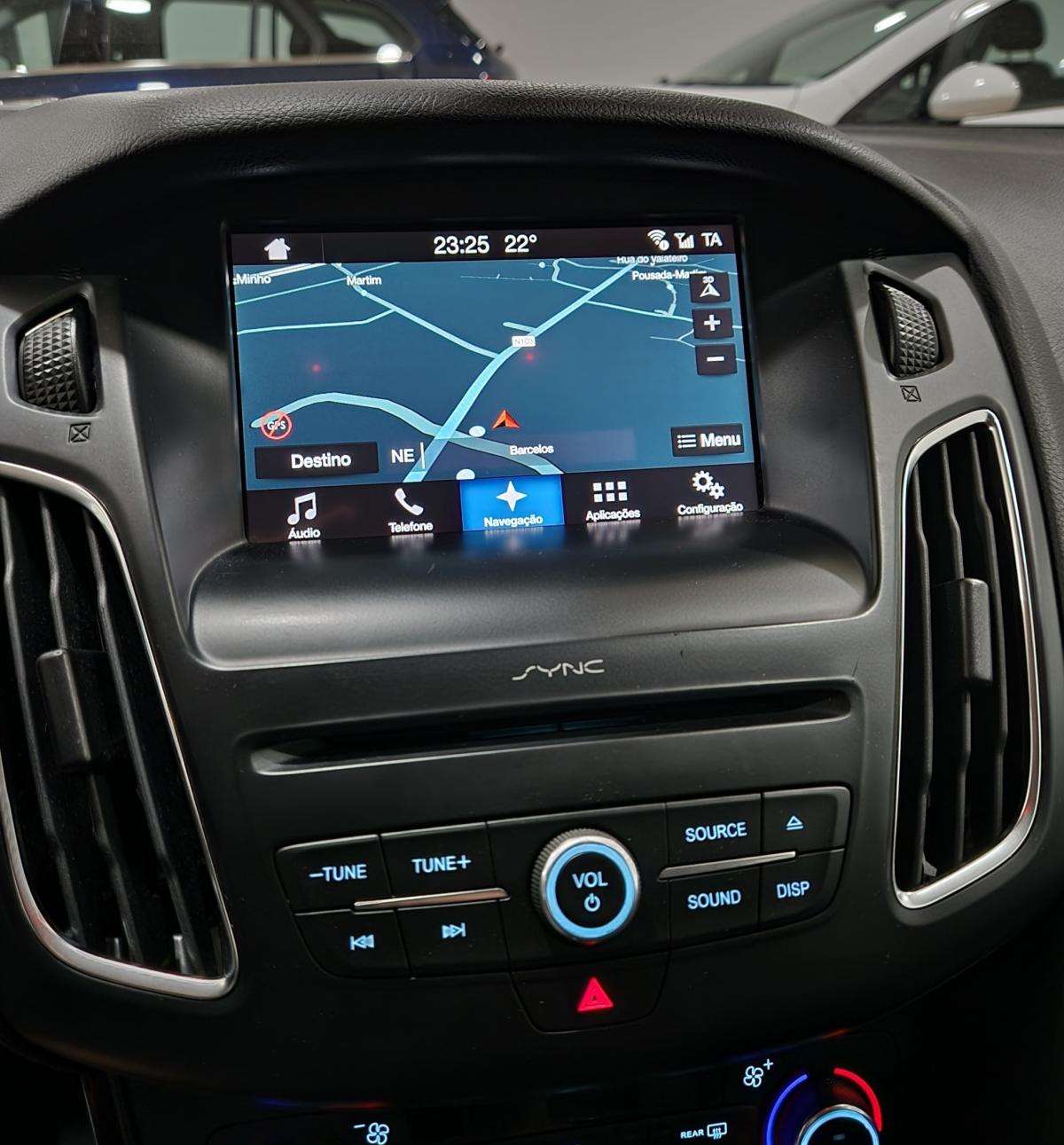ford-focus-sw-2017-diesel-1499cc