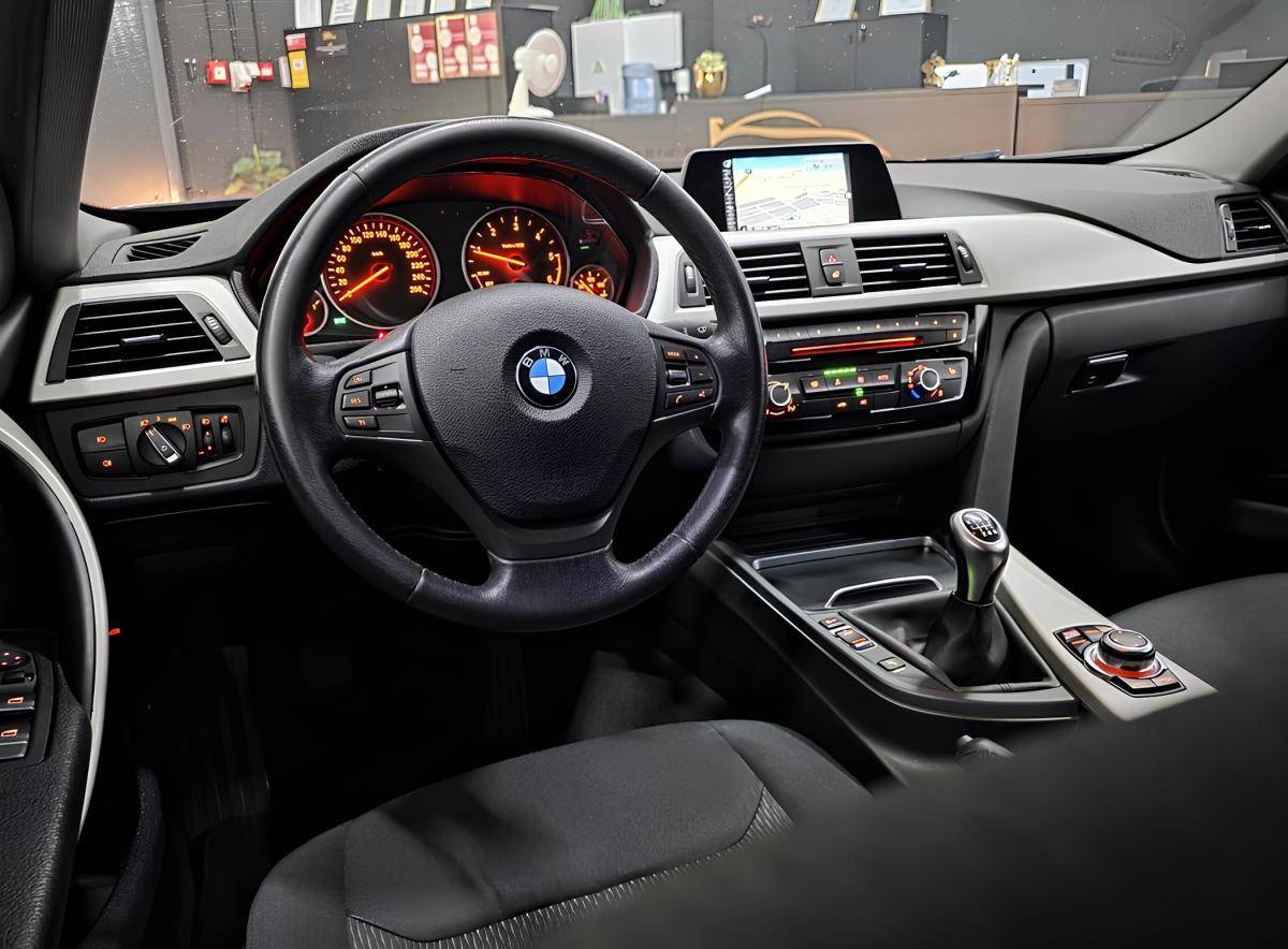bmw-serie-3-2016-diesel-1995cc
