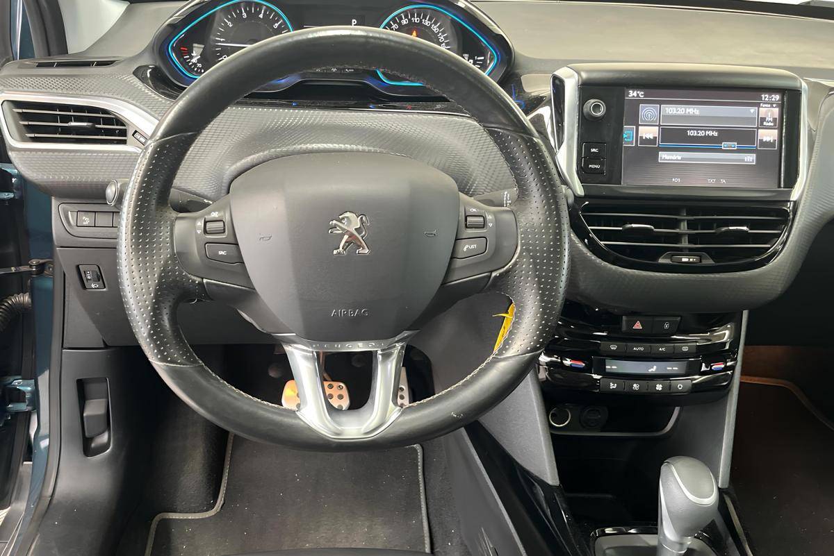 peugeot-2008-2016-gasolina-1199cc