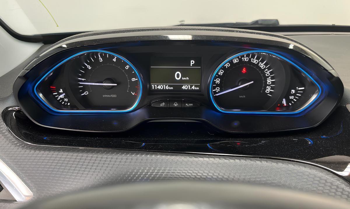 peugeot-2008-2016-gasolina-1199cc