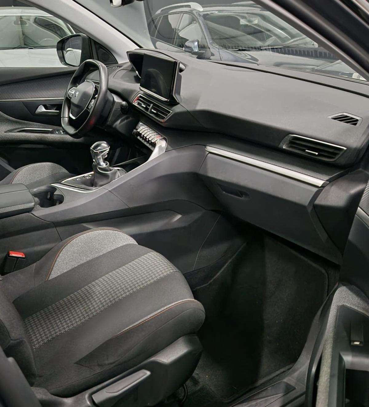 peugeot-3008-2022-diesel-1499cc