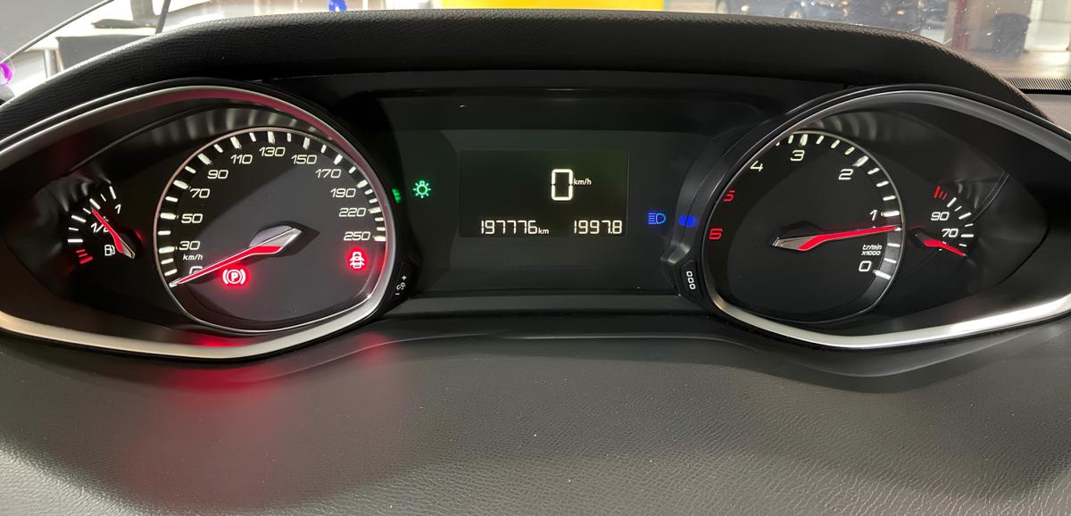 peugeot-308-sw-2020-diesel-1499cc